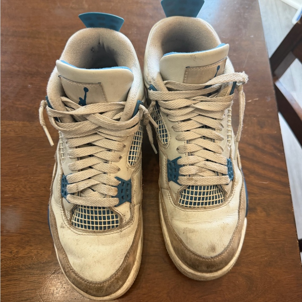 Jordan 4 Retro Military Blue